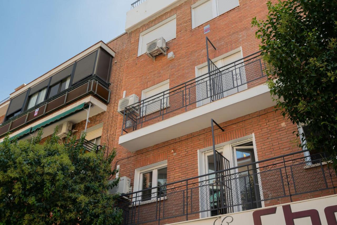 Ferienwohnung Atico Reformado En Madrid Rio Alquiler Temporal Exterior foto
